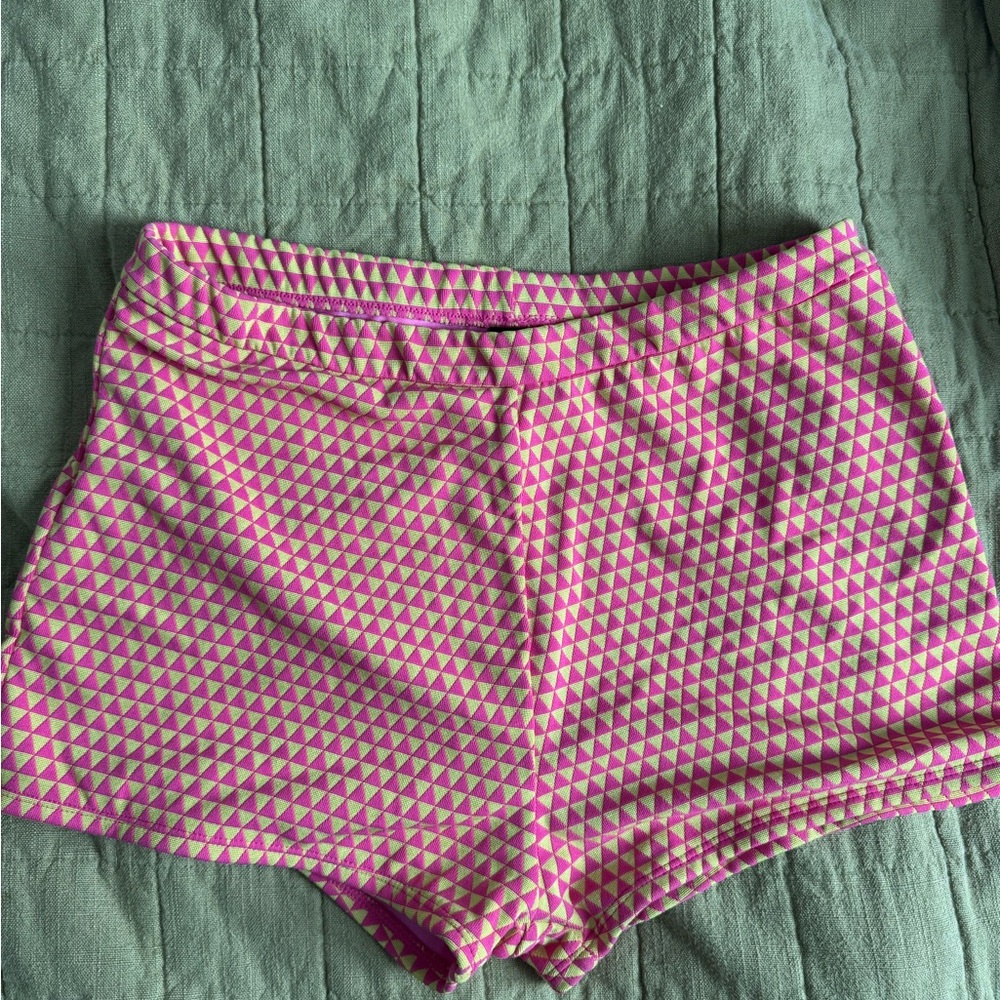 Triangl short